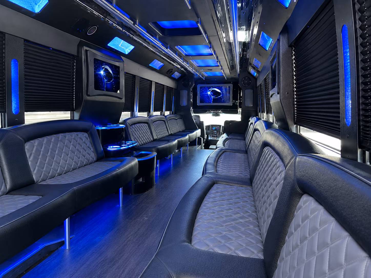 birthday party bus rentals in suffolk for bar crawls and restaurant hops