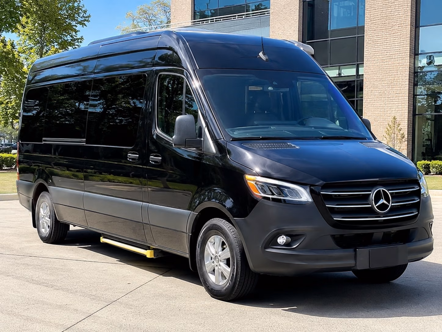 find and book transportation for your next concert or music festival 1