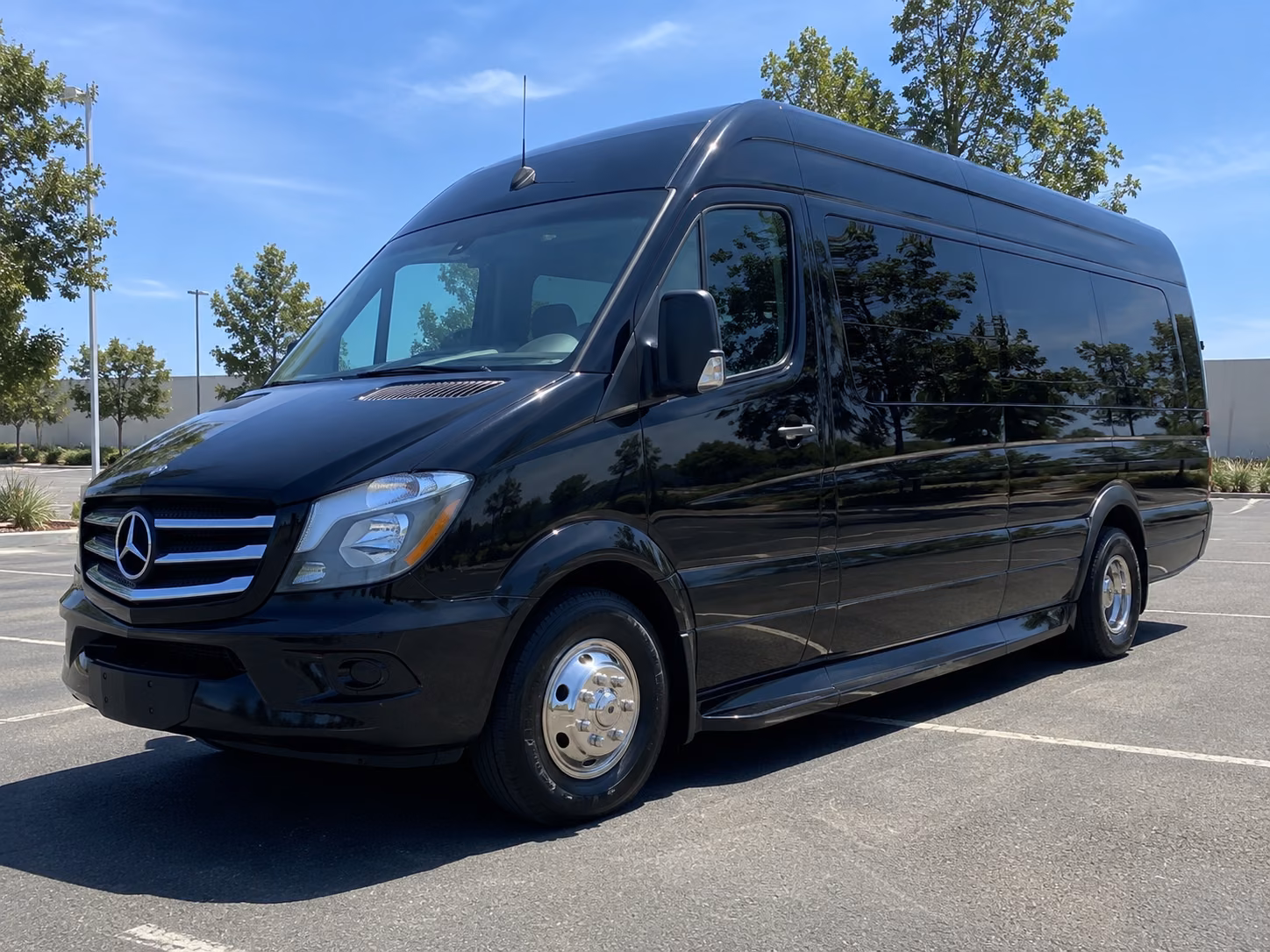 find and book transportation for your next convention or trade show 3