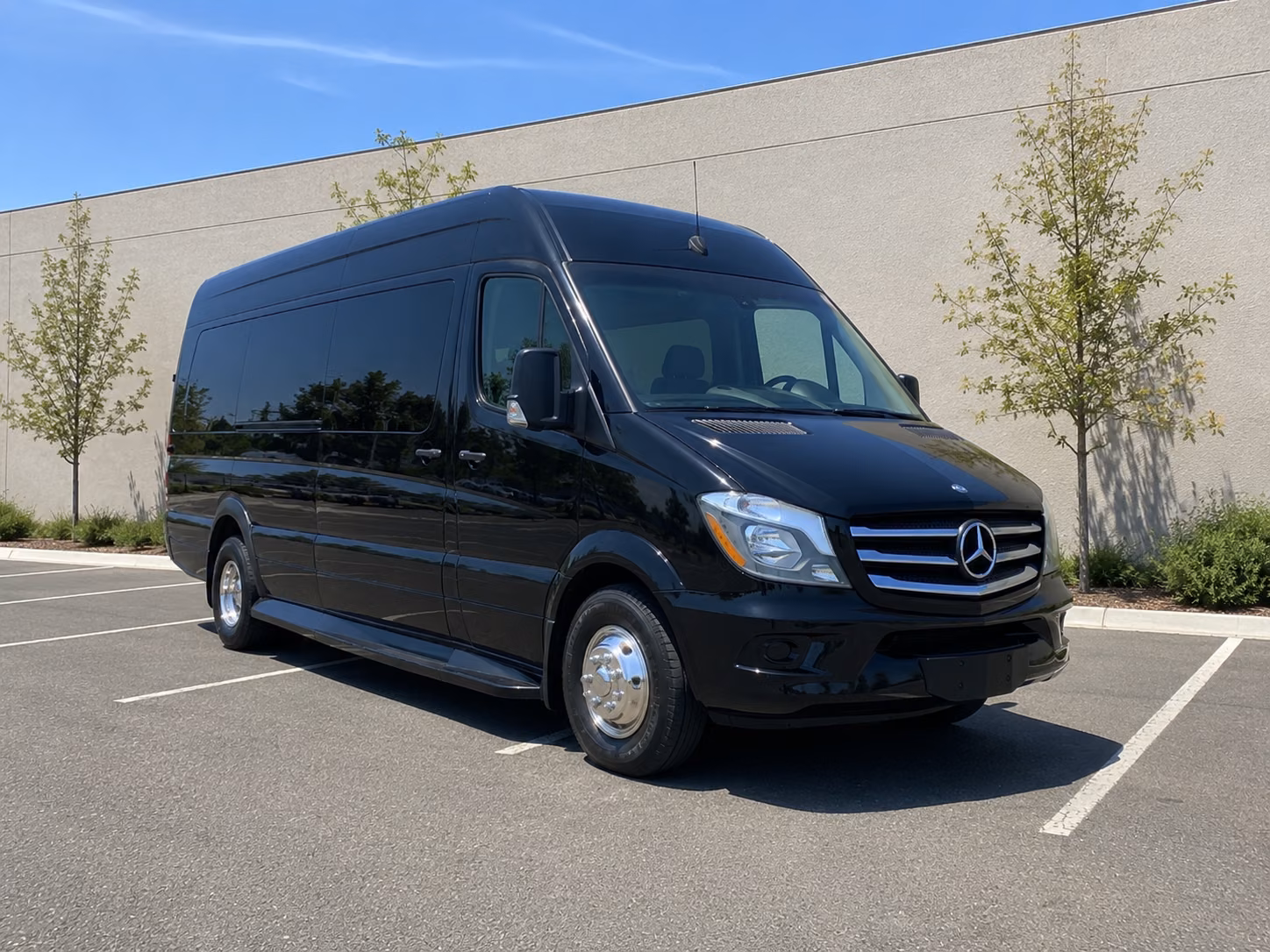 find and book transportation for your next prom 1