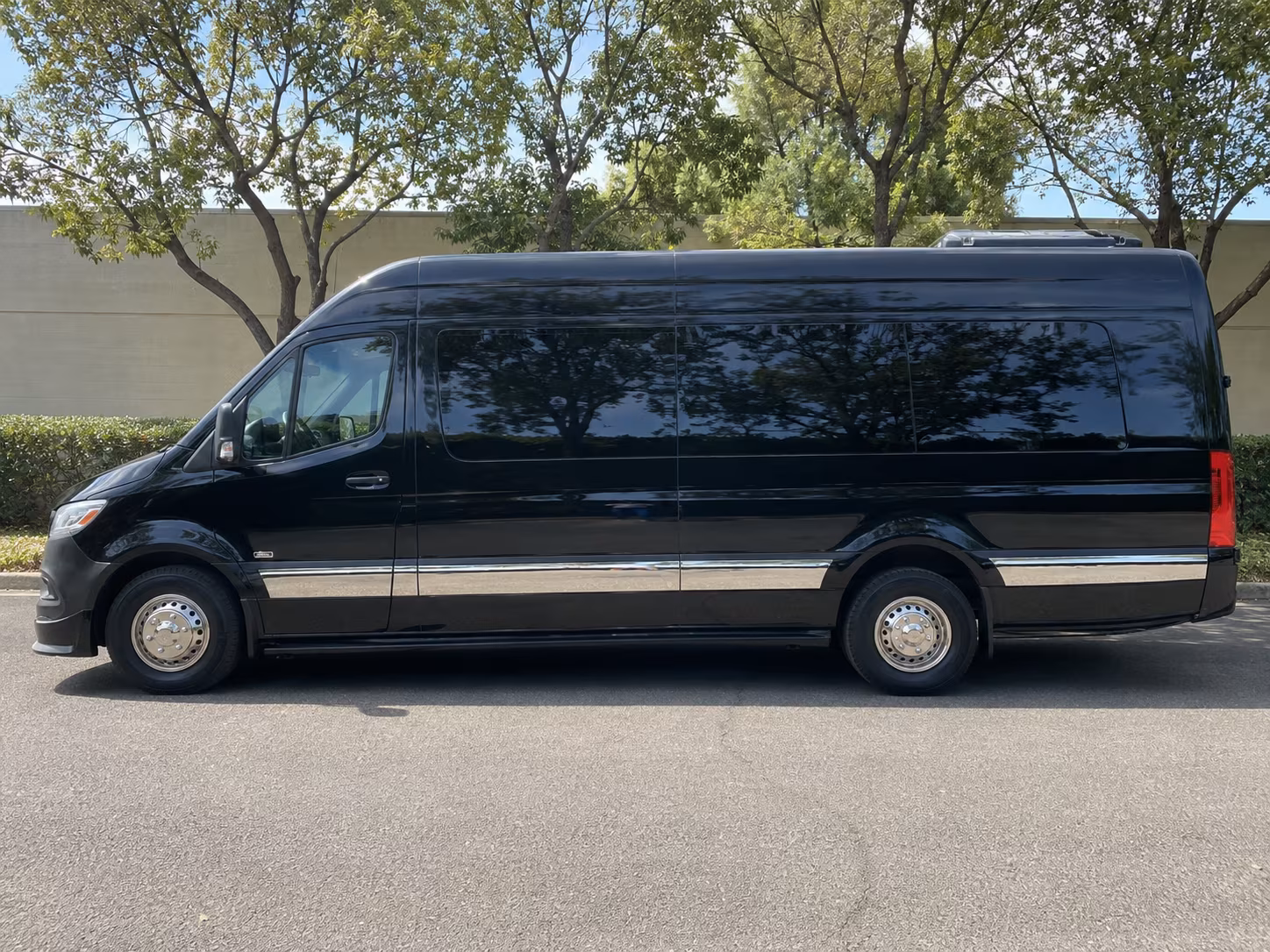 sprinter van rentals for intimate winery visits near suffolk