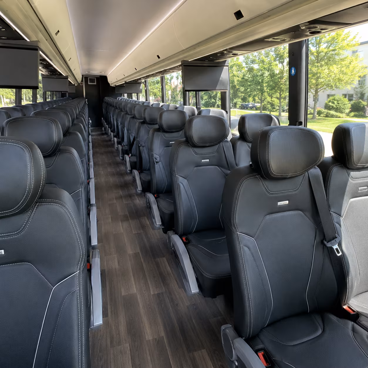 suffolk field trip charter bus rental