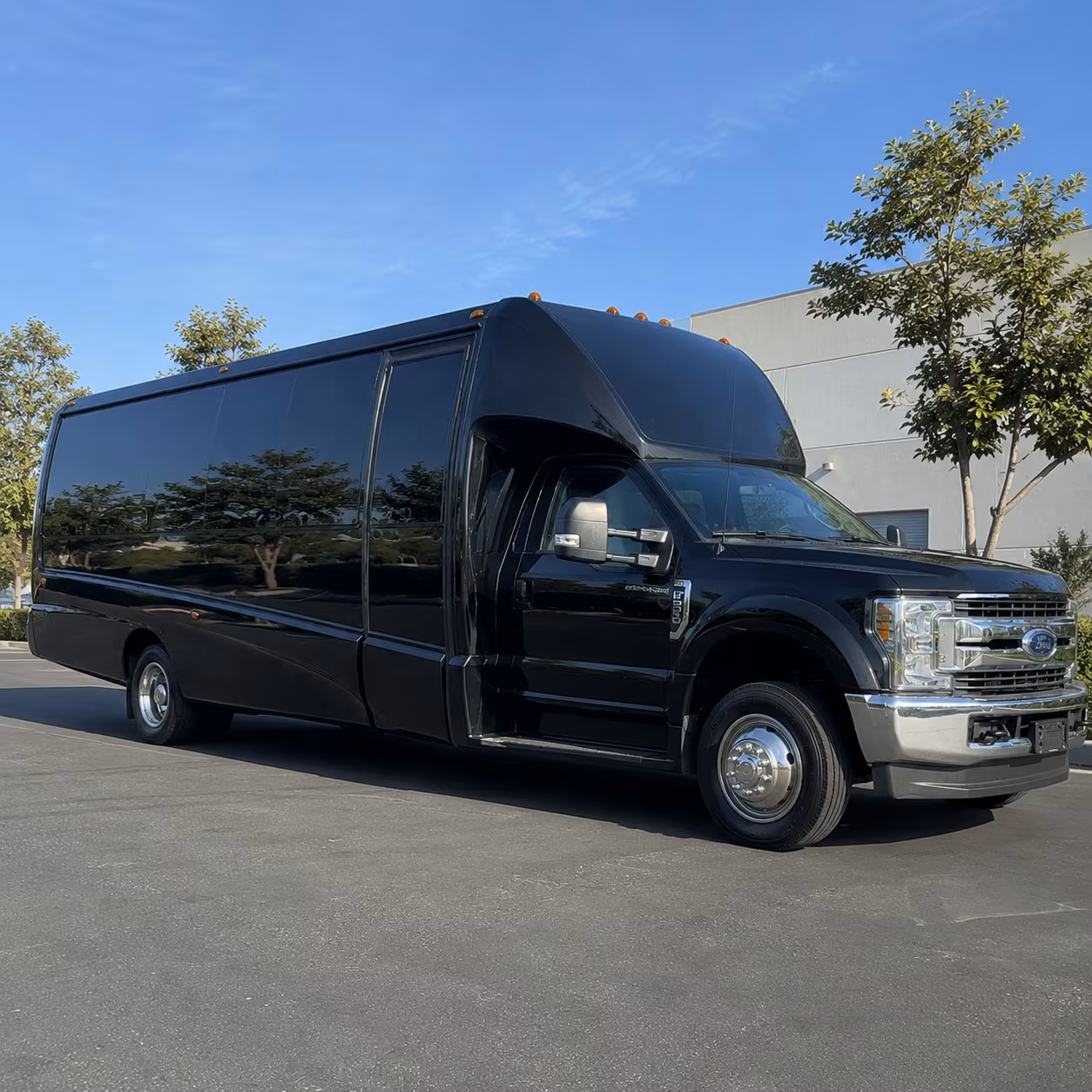 sweet 16 and quinceanera party buses that arrive in style in suffolk